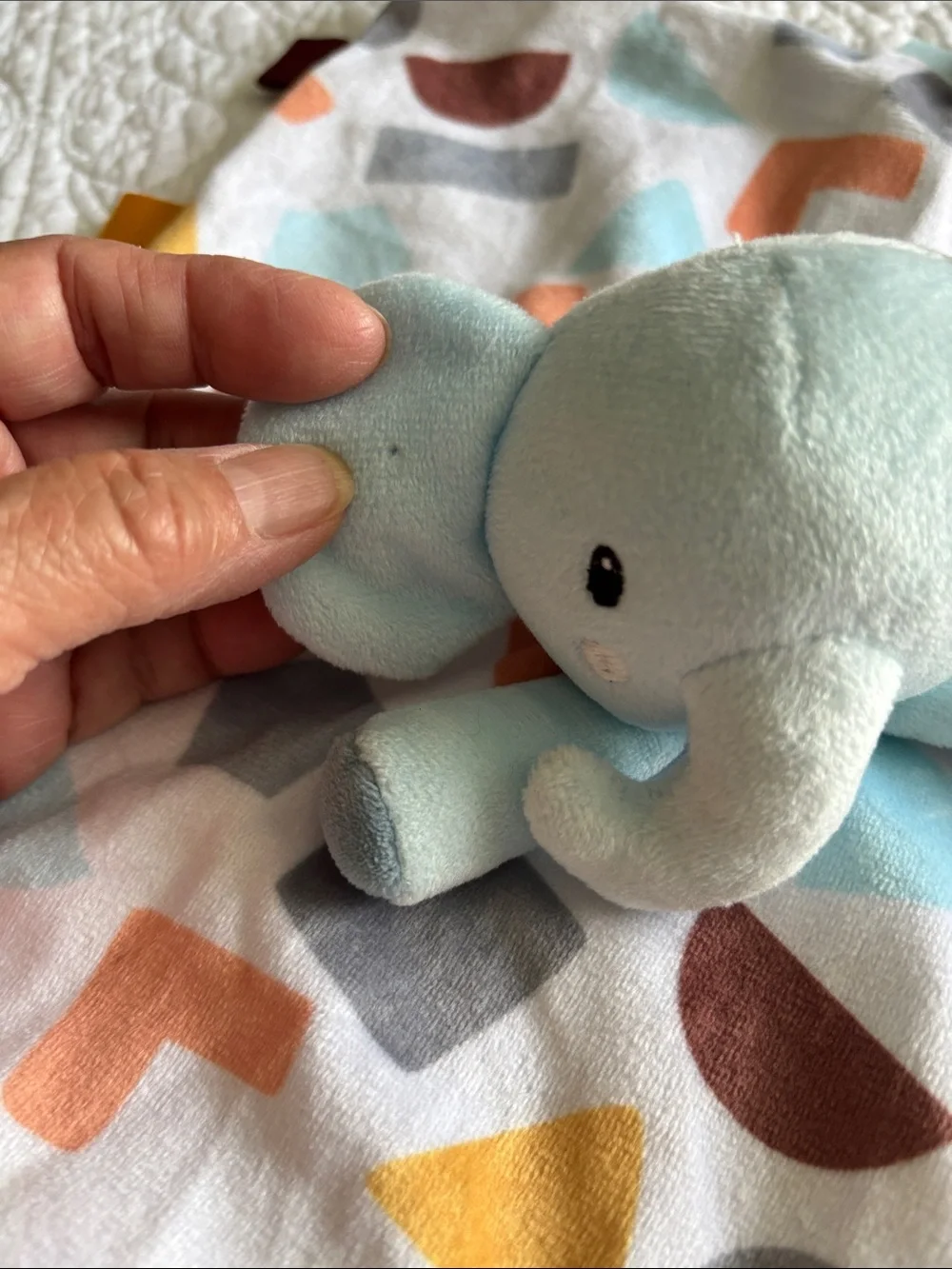 Parents Choice Plush Elephant Taggie Security Blanket Lovey Light Blue